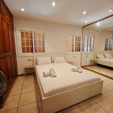 Bonamar Cabrera de Mar